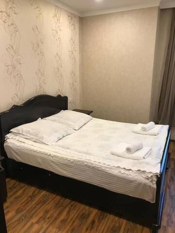 Фото номера Стандартный двухместный номер с 1 кроватью Отель Hotel Elite House г. Местиа 3